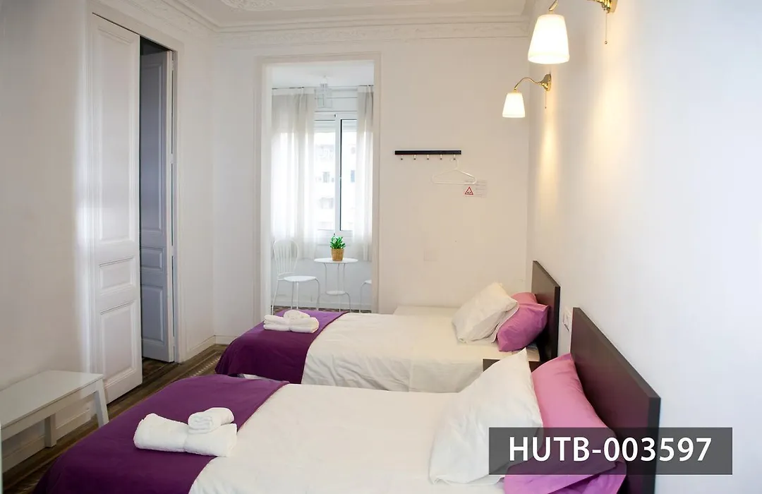 Big Apartment Barcelona Gran Via-1